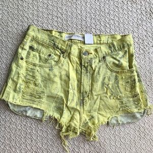 Distressed Levi jean shorts